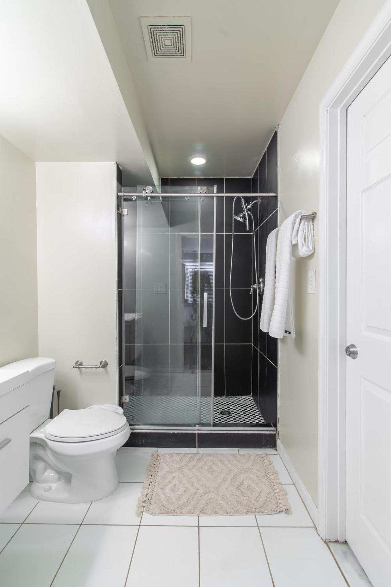 Luxury & Neat Private Room In Dc ワシントン エクステリア 写真